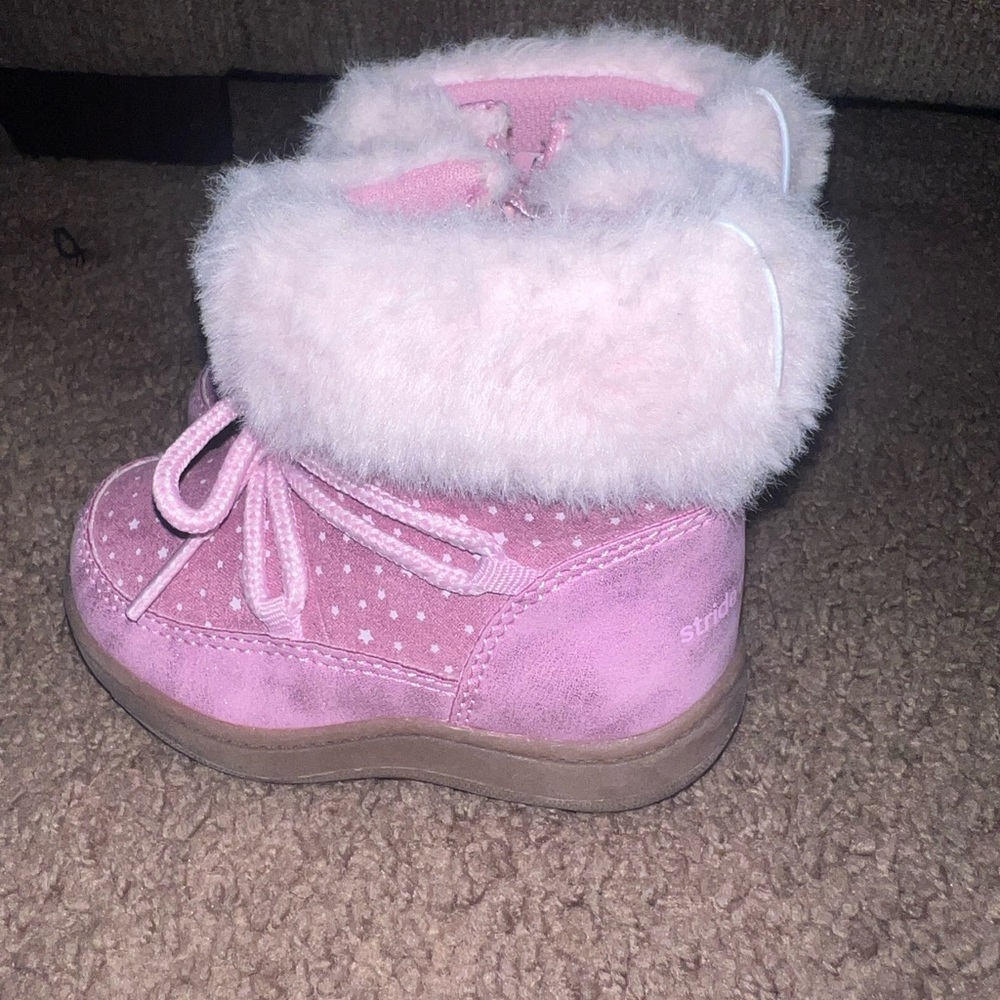 Stride Rite 360 boots
